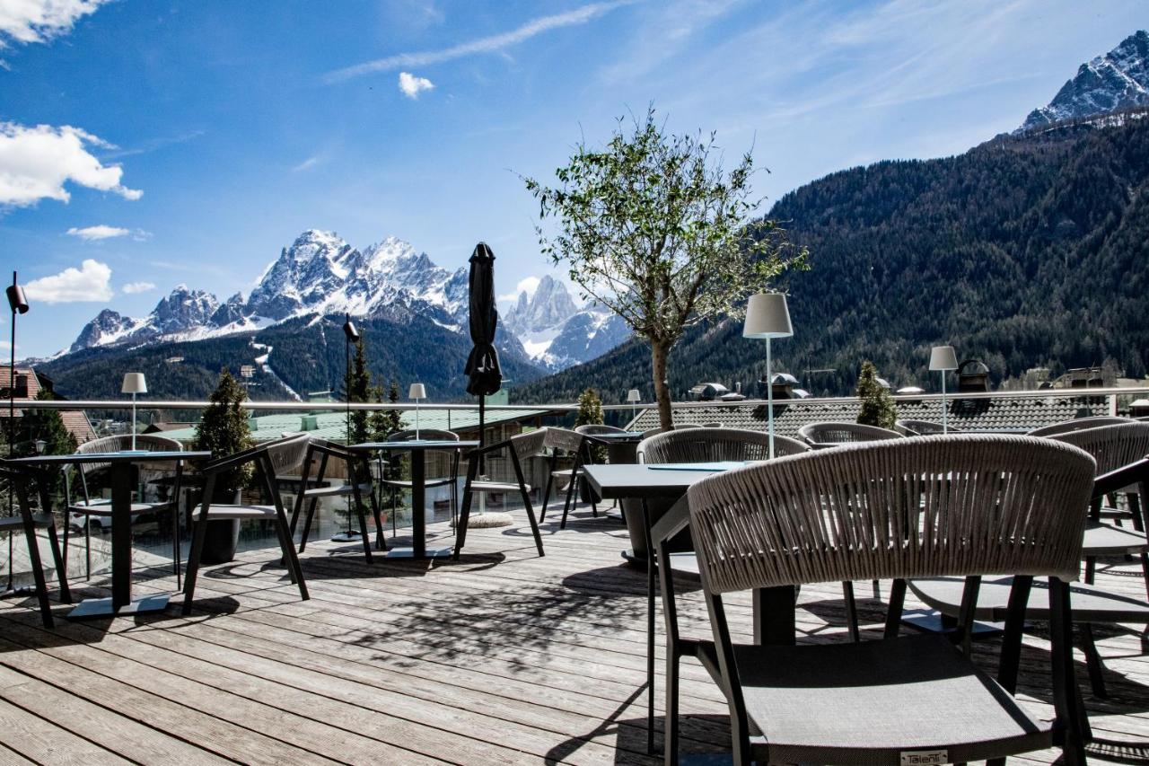 Hotel Gruber Sexten Exteriör bild